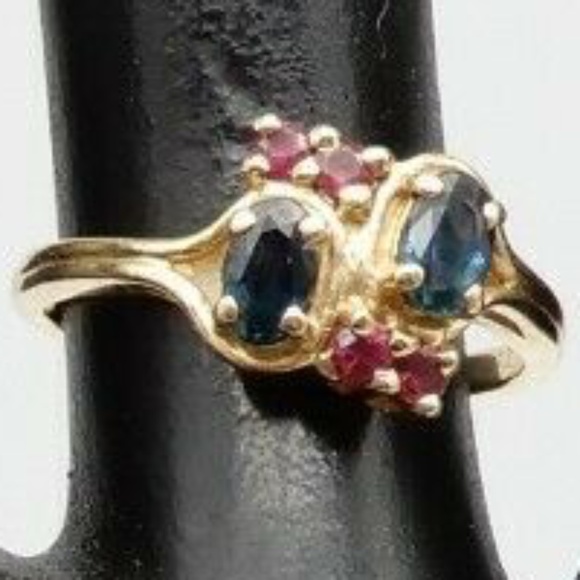 BEAUTIFUL Solid 14k Yellow Gold / Sapphire / Ruby Ladies Ring Size 6 - Picture 1 of 8